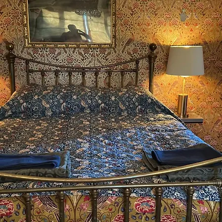 Welcome To Madame Cholets House In Wombleton Helmsley